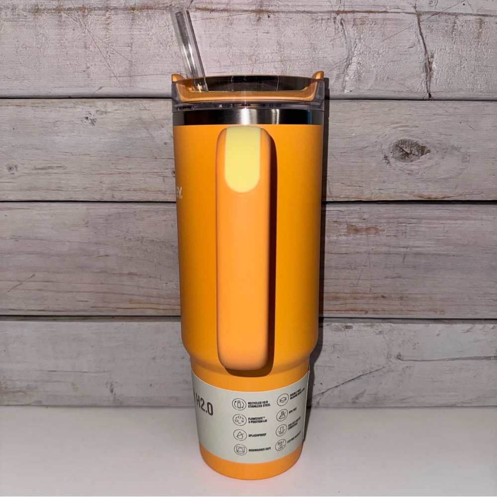 Stanley 30oz Quencher Tumbler - MARIGOLD - NWT, 2024 Target release 🌼 - Picture 2 of 7